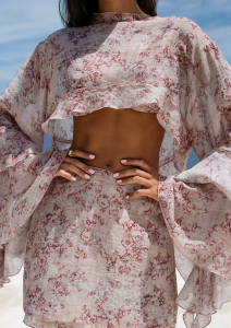 SUIT PEONY