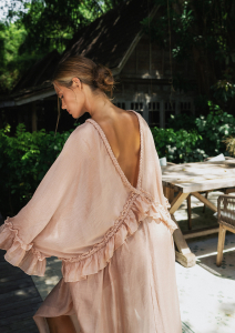 DRESS STORM