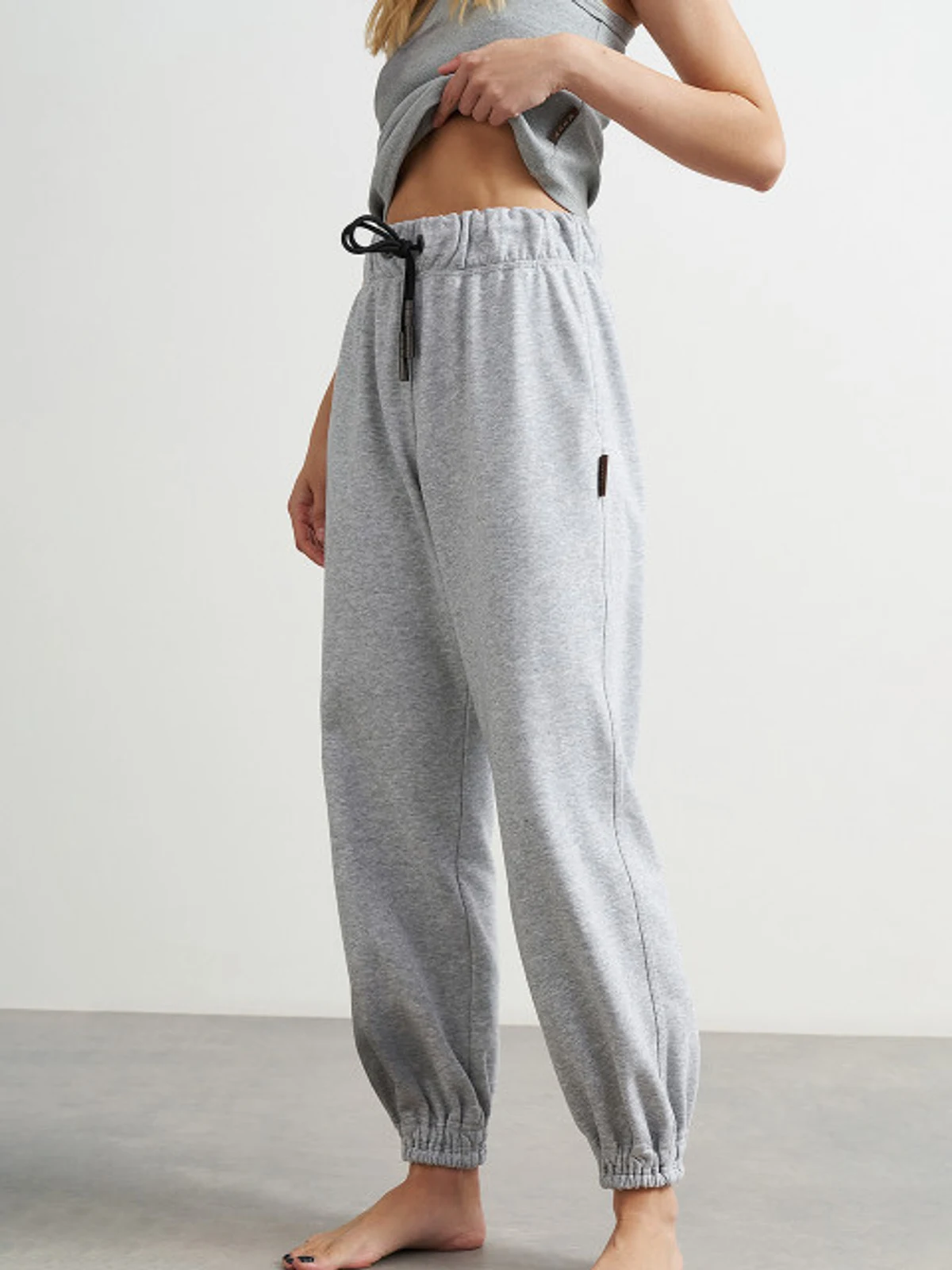 SUIT BADHAMA – 4